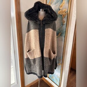Zara Oversized Faux Fur Hooded Knit Sweater Poncho